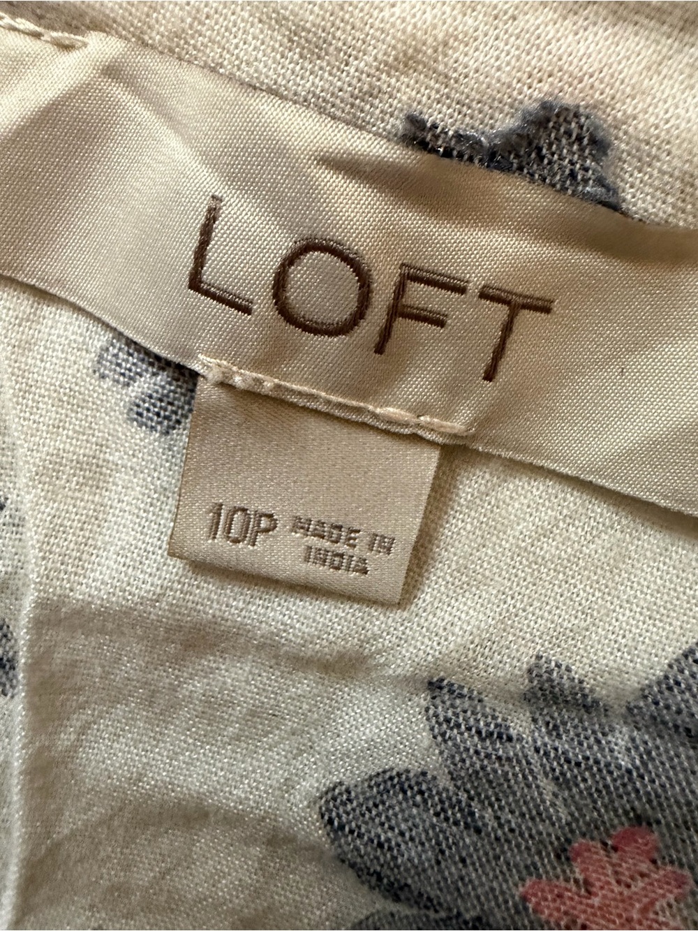 LOFT Petite Cottagecore Prairie Dress Floral Tiered Boho Cream Blue Red Size 10P - Picture 7 of 7